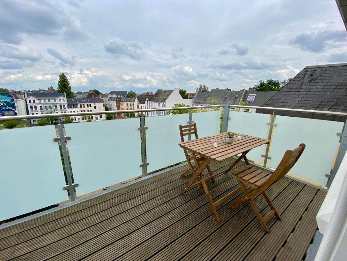 Woelkchen - Wohnung Mit Balkon, Holzdielen & Tv Μπρέμερχαφεν Εξωτερικό φωτογραφία