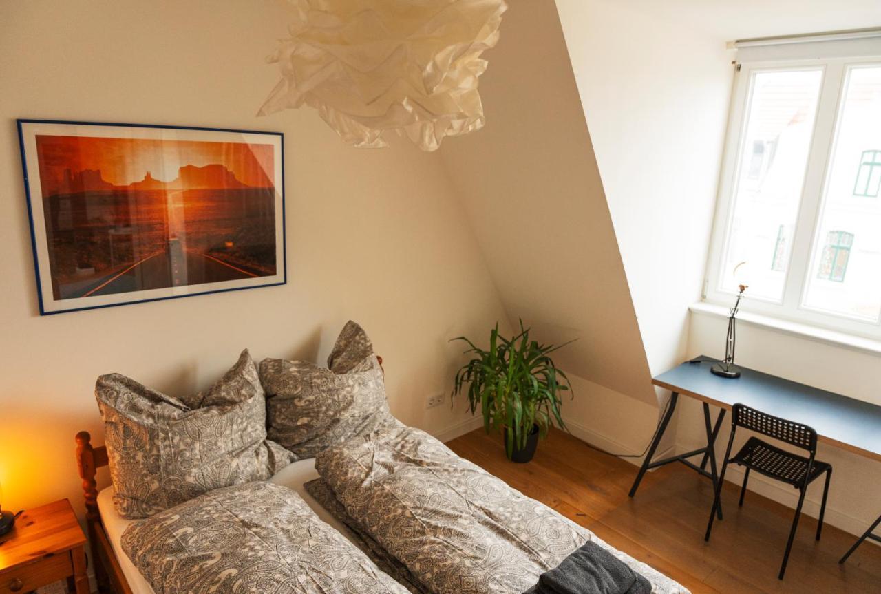 Woelkchen - Wohnung Mit Balkon, Holzdielen & Tv Μπρέμερχαφεν Εξωτερικό φωτογραφία